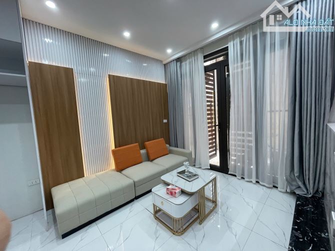 Bán Nhà Phố Tô Hiệu Hà Đông 40m2* 4Tầng Giá 8.6 Tỷ - 1