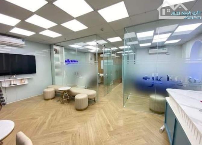 (MẶT TIỀN 6.1M)TÒA MP NGUYỄN TRƯỜNG TỘ - SẴN HĐ THUÊ 210TR/T - 82M2 KD SẦM UẤT - 1