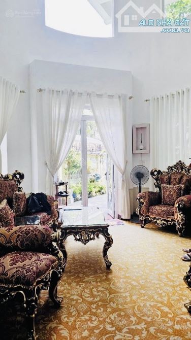 58 Tỷ-Bán Biệt Thự Trệt 3 Lầu Khu Compound Hoa Hồng,Đường 12 Trần Não,Q2 DT:284m2(10,2x29) - 2