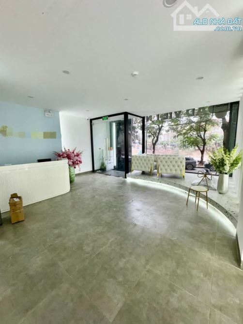 MẶT PHỐ VŨ TÔNG PHAN, VỈA HÈ, Ô TÔ DỪNG ĐỖ, TÒA NHÀ VĂN PHÒNG, 105M, MT 6.1M CHỈ 48 TỶ - 2
