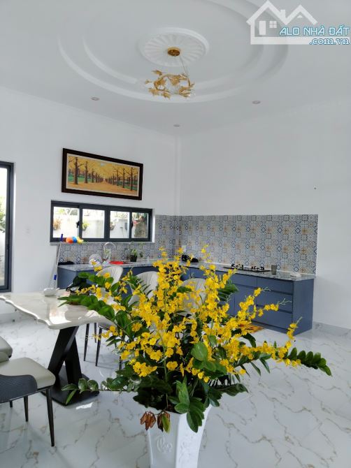 Biệt thự đẹp trung tâm Thành phố Bảo Lộc, gần Vincom, Full nội thất, nhỉnh 5tỷ - 2