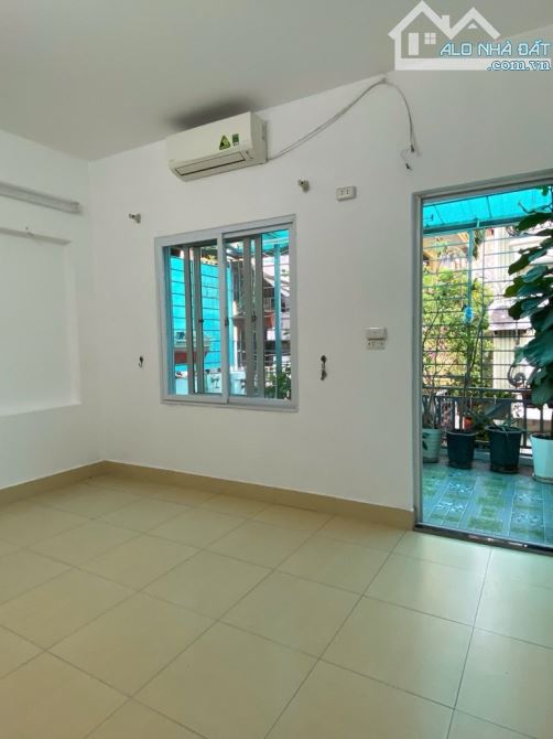 BÁN NHÀ NGHI TÀM - TÂY HỒ S38M2 x 3 TẦNG MẶT TIỀN 4.3M  7.8TỶ - 2