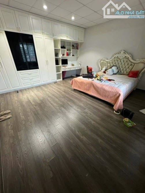 HƠN 5 Tỷ - Ô Tô Đỗ Cửa - View Hồ Thóang Mát -Biệt Thự Nhỏ BẮC TỪ LIÊM - 2