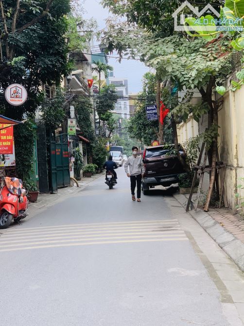 BÁN NHÀ PHỐ TAM TRINH- Q. HOÀNG MAI-PHÂN LÔ ĐẲNG CẤP- GIÁ TỐT-76m2 -3 TẦNG-5.4m2 - 19.2 TỶ - 2