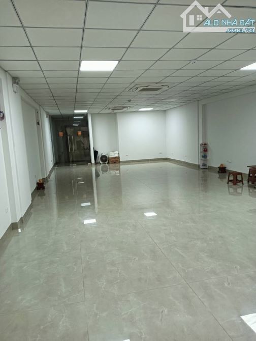 Bán tòa nhà mặt phố Triệu Việt Vương 150m2 xây 9 tầng có hầm giá 205 tỷ - 2