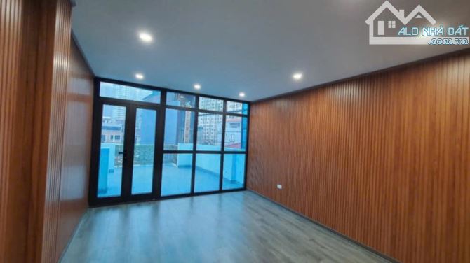 DUY NHẤT 1 CĂN MẶT PHỐ KINH DOANH, THANG MÁY, Ở LUÔN, 50M2 GIÁ CHỈ 21 TỶ - 2