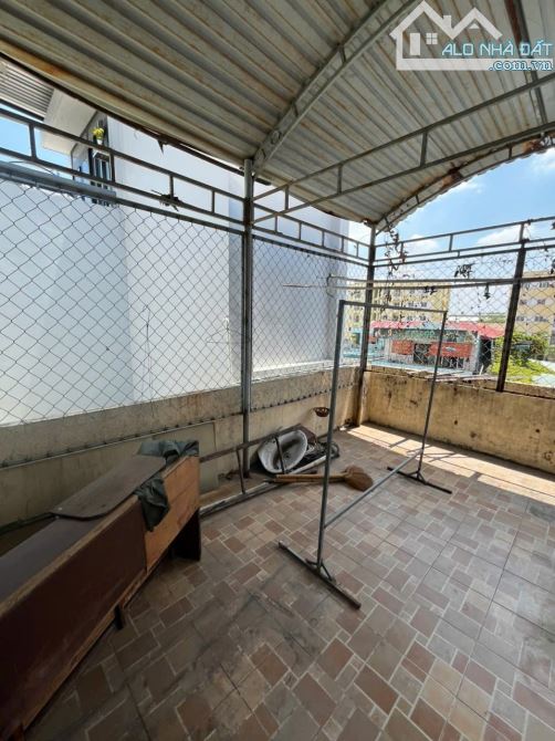 Bán nhà hẻm oto 3 tầng Phan Văn Trị, đối diện Cityland, hẻm 1/, SHR, chỉ 4.9 tỷ - 2