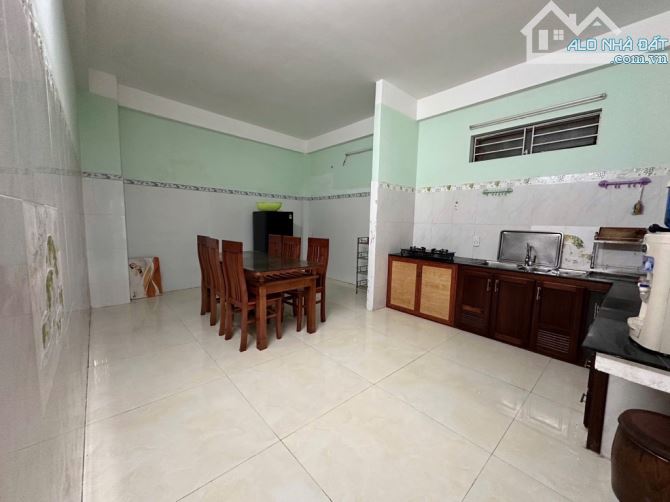 Bán nhà 3 tầng Kiệt ô tô Nguyễn Hữu Thọ gần sân bay trường học - 2