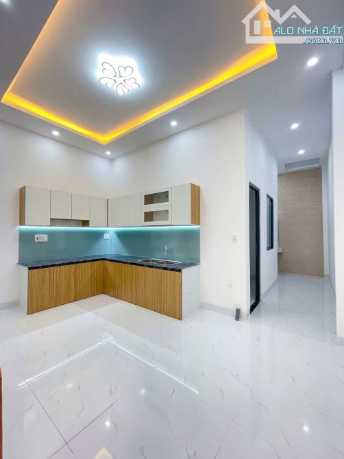 Mở Bán 3 Căn Nhà Phố 1 Trệt 1 Lầu Ngay Cây Xăng Bình Hòa Sổ Riêng Thổ Cư 100% - 2