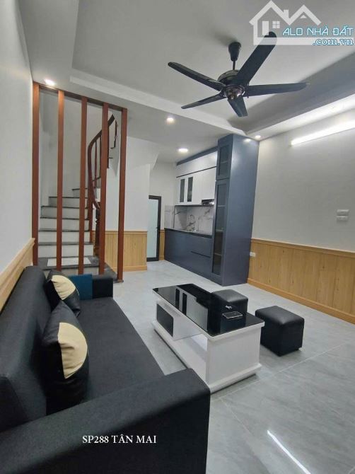 Bán nhà Tân Mai, Hoàng Mai, 28m2x5T, giá nhỉnh 4 tỷ, cách ôtô tránh 10m, ngõ thông - 2