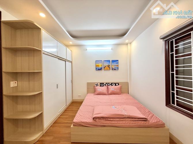 NHÀ DÂN XÂY 52m2 Mỹ Đình - CÁCH NGUYỄN HOÀNG 30M - HAI THOÁNG TRƯỚC SAU - NỘI THẤT SIÊUVIP - 3