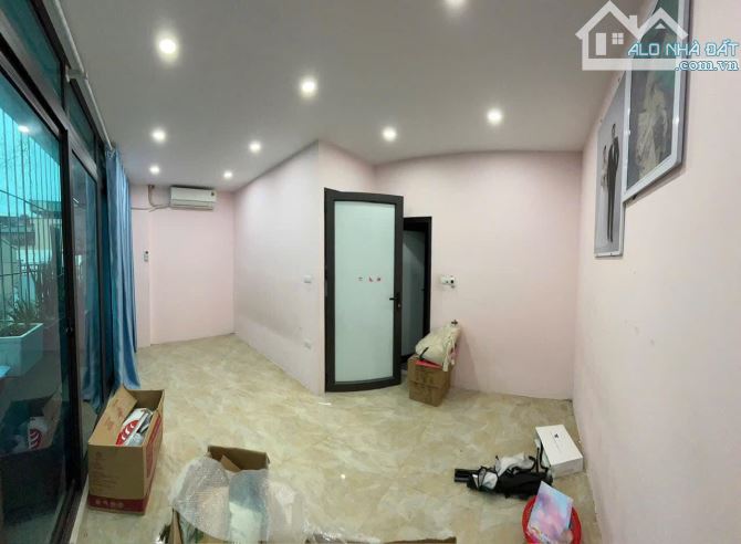 Cho thuê nhà ngõ 90 Phố Hồng Mai, 4 tầng, 30m2, 3 ngủ, 9 Triệu - 3