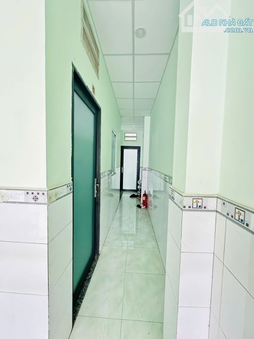 THU NHẬP KHỦNG 40TR/THÁNG ! CHDV GẦN ĐƯỜNG LÊ QUANG ĐỊNH P1 Q.GV 5 TẦNG 4X18M CHỈ 10,5 TỶ - 3