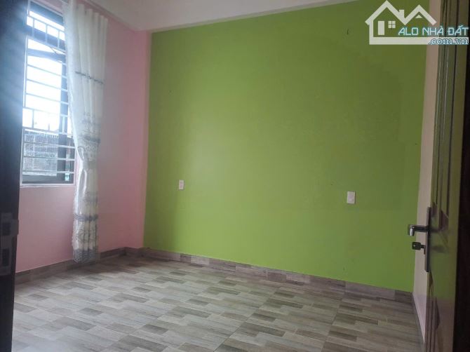 Bán căn nhà Phan Chu Trinh- Phường 9- Đà Lạt 🏠nhà 1 trệt 2 lầu- 5 Tỷ 9- 3P ngủ- Đường ôto - 3