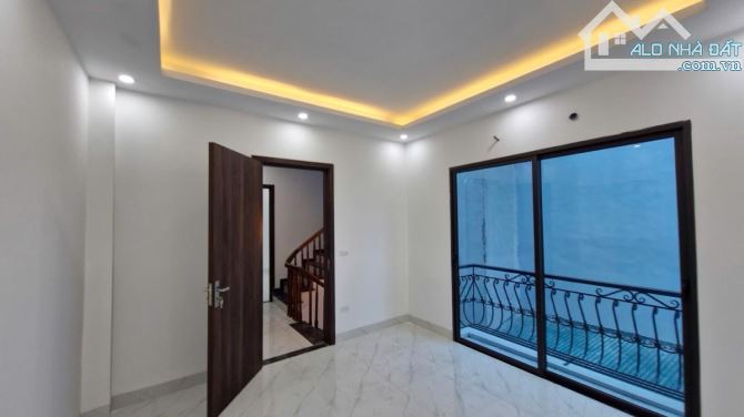Nhà phố! Ngay Trịnh Văn Bô, 40m2 x 5 tầng x 6pn, trước nhà ô tô tránh, Giá 5Tỷ5 - 3
