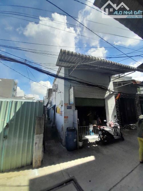 BÁN NHÀ ĐƯỜNG HỒ HỌC LÃM ĐỐI DIỆN SIEU THỊ GO BIGC AN LẠC CHỈ 4TY550 -DT: 75M-4.5x17m)- có - 3