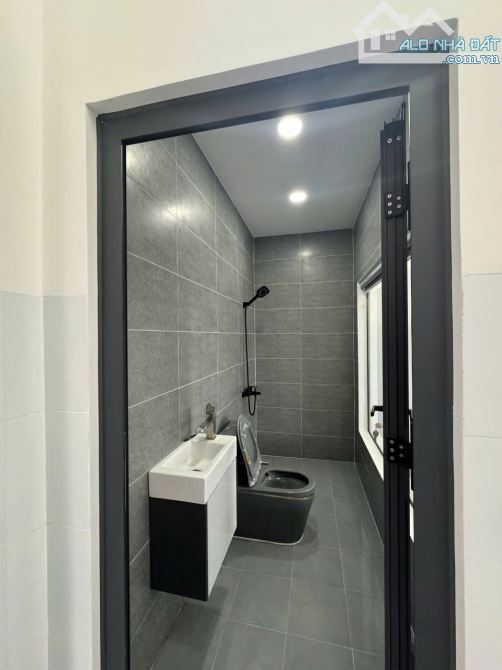 NHÀ MỚI XÂY BÌNH PHÚ THÀNH PHỐ BẾN TRE 171M2 - 3