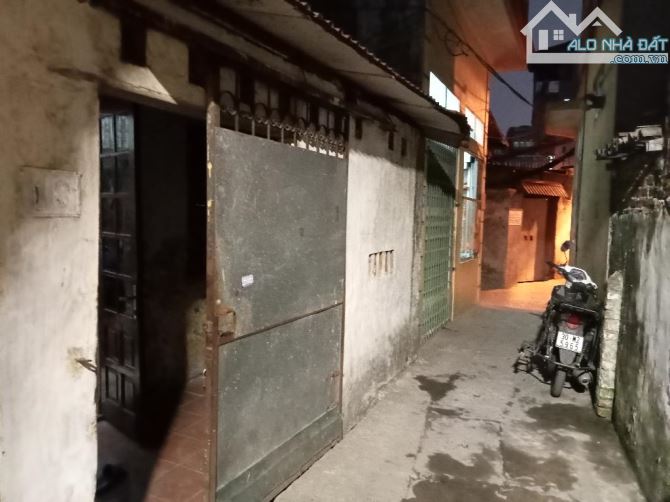BÁN ĐẤT TẶNG NHÀ PHỐ PHÚC XÁ - BA ĐÌNH 👉S50M2 x 2 TẦNG 4NGỦ - CHỈ 4.8TỶ - 3