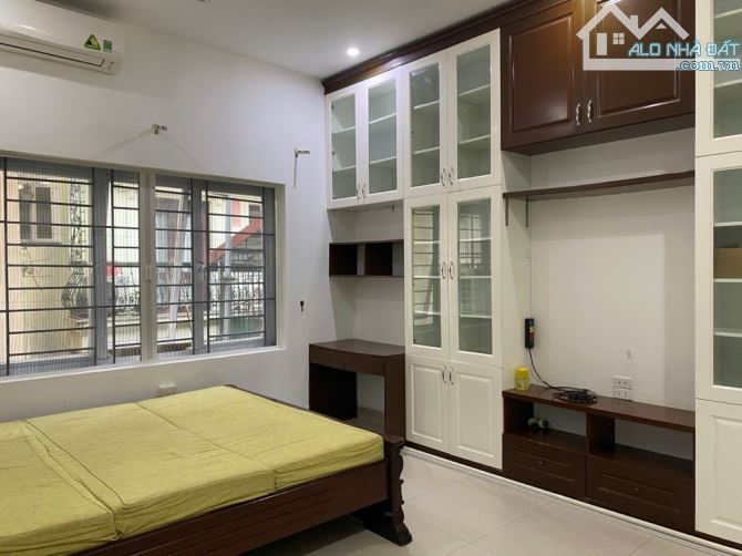 BÁN NHÀ NGHI TÀM - TÂY HỒ S38M2 x 3 TẦNG MẶT TIỀN 4.3M  7.8TỶ - 4