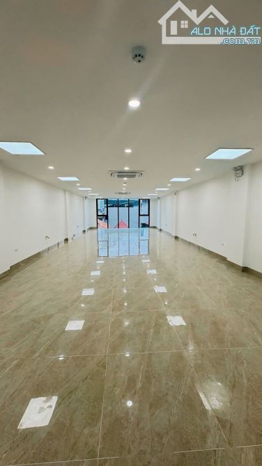 BÁN BUILDING MẶT PHỐ NGUYỄN NGỌC NẠI – 8 TẦNG THANG MÁY – HỢP ĐỒNG THUÊ 1,5 TỶ/NĂM - 4