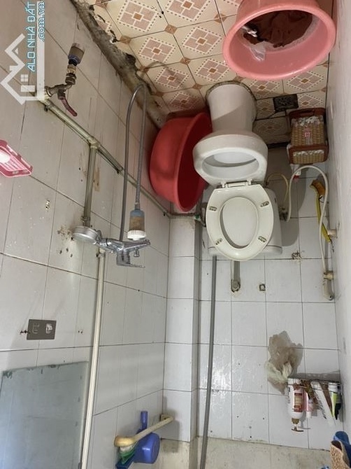 BÁN CĂN TẬP THỂ THÁI THỊNH. DT 50M2 x 2PN, WC KHÉP KÍN, SĐCC,GIÁ 2.2TỶ - 4