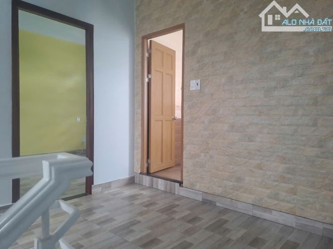 Bán căn nhà Phan Chu Trinh- Phường 9- Đà Lạt 🏠nhà 1 trệt 2 lầu- 5 Tỷ 9- 3P ngủ- Đường ôto - 4