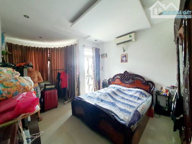ĐƯỜNG XE HƠI 8M - LÔ GÓC KHÔNG LỘ GIỚI - CÓ VỈA HÈ 3M VỪA Ở VỪA KINH DOANH - GIÁ 13 TỶ - 4
