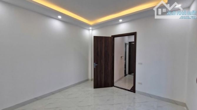 Nhà phố! Ngay Trịnh Văn Bô, 40m2 x 5 tầng x 6pn, trước nhà ô tô tránh, Giá 5Tỷ5 - 4