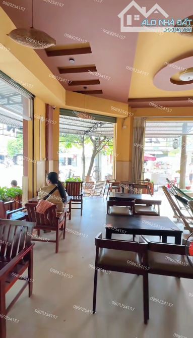 Bán Nhà Góc 2 Mặt Tiền Bình Chánh – Quán Cafe Sẵn Kinh Doanh – Sổ Hồng Riêng - 5