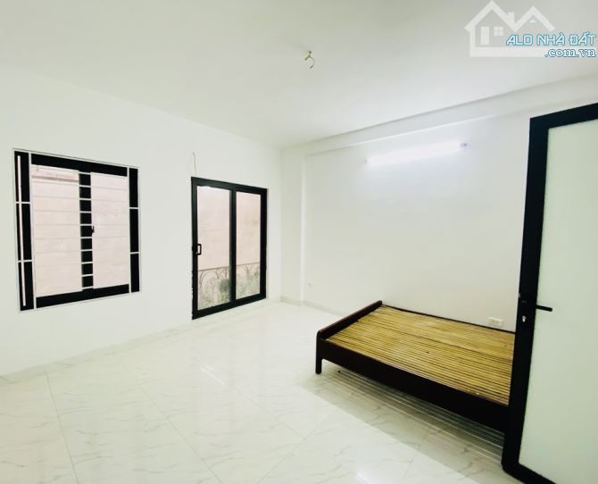 Nhà đẹp ngõ thông ô tô chạy vòng quanh nhà 42m Kim Chung Đông Anh zá rẻ - 5