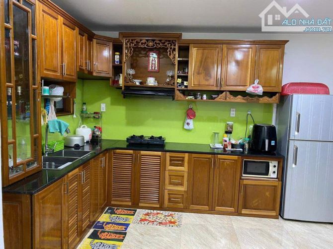 Bán nhà 3 tầng, 3 mê, 2 mt đường Hoàng Thúc Trâm- Ngay Tiểu La. DT 90M2 – Siêu đẹp - 5