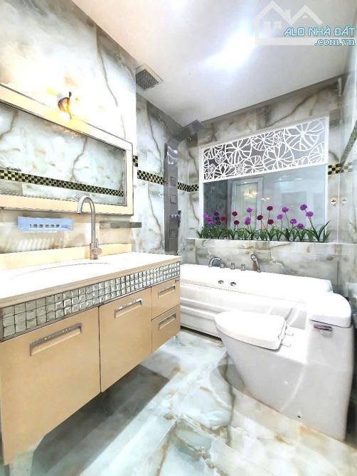 Cần bán nhà 3 tầng Đường Mạc Thị Bưởi - thiết kế hiện đại gần chợ Đầu Mối - Hải Châu - 5
