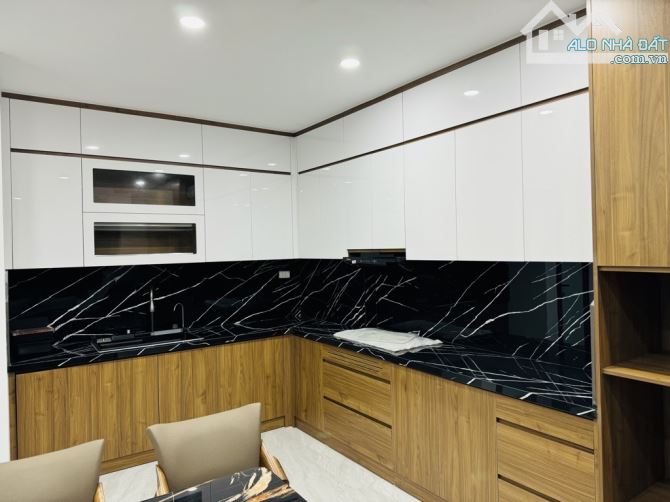 Bán nhà Mặt ngõ Phú Thượng 66m2 Ô TÔ -7 tầngThang máy, ngõ thông, MT 4m chỉ 16,x tỷ - 5