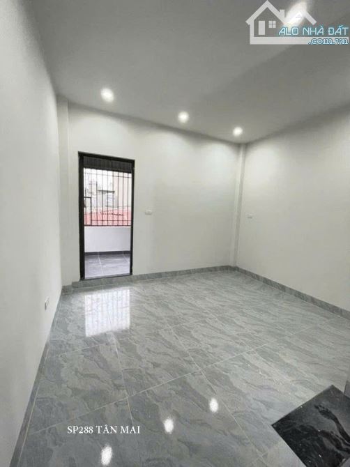 Bán nhà Tân Mai, Hoàng Mai, 28m2x5T, giá nhỉnh 4 tỷ, cách ôtô tránh 10m, ngõ thông - 5