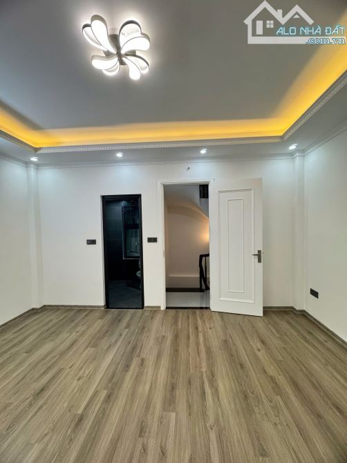 Bán nhà Yên Hoà - Cầu Giấy, ngõ cực nông, thông thoáng, nhà mới, 30m2, 5 Tầng, 7.3 tỷ - 6