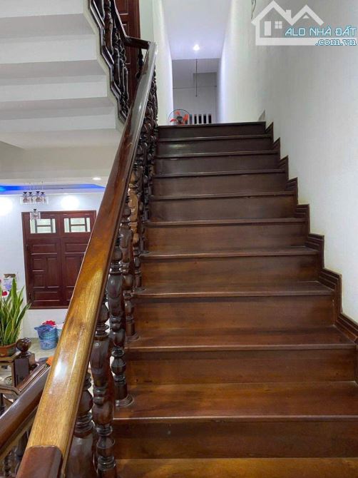 Bán nhà 3 tầng, 3 mê, 2 mt đường Hoàng Thúc Trâm- Ngay Tiểu La. DT 90M2 – Siêu đẹp - 6