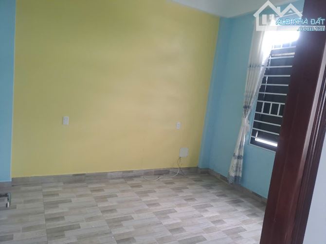 Bán căn nhà Phan Chu Trinh- Phường 9- Đà Lạt 🏠nhà 1 trệt 2 lầu- 5 Tỷ 9- 3P ngủ- Đường ôto - 6