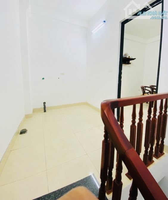 Nhà đẹp ngõ thông ô tô chạy vòng quanh nhà 42m Kim Chung Đông Anh zá rẻ - 7
