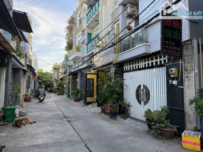 Bình Tân - Nhà hẻm Đường số 4 - BHHA - 1 Lầu - Hẻm kinh doanh 7m - Sổ hồng riêng - 7