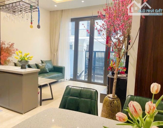 BÁN CĂN BT SONG LẬP 75m2 MT:6,7M GIÁ 12,5 TỶ TRỤC CHÍNH CẦU CHƯƠNG DƯƠNG LONG BIÊN TỨ LIÊN - 7