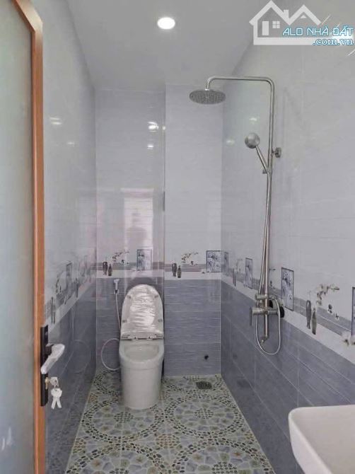 bán nhà 5x20m2 1 trệt,1 lầu, 1 lửng, 3pn, 3wc giá chốt 3tỷ300 triệu - 7