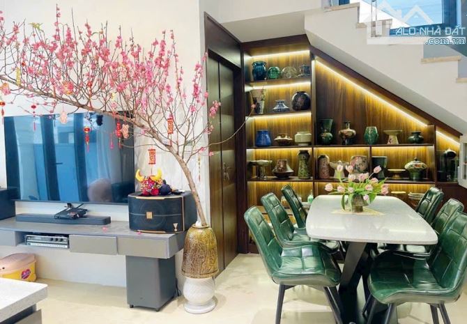 BÁN CĂN BT SONG LẬP 75m2 MT:6,7M GIÁ 12,5 TỶ TRỤC CHÍNH CẦU CHƯƠNG DƯƠNG LONG BIÊN TỨ LIÊN - 8