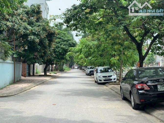 BÁN NHÀ DÂN XÂY 37M2 NGỌC THUỴ GẦN HỒ AO LÃO KHAI SƠN- - 9