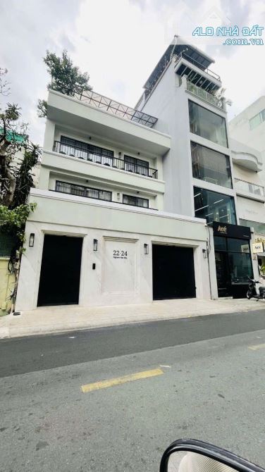 Villa 2 mặt hẻm Vip Lê Văn Sỹ 8x20 Ngay Trần Quang Diệu - DT: 8x20 CN gần 160m2 - 40 Tỷ