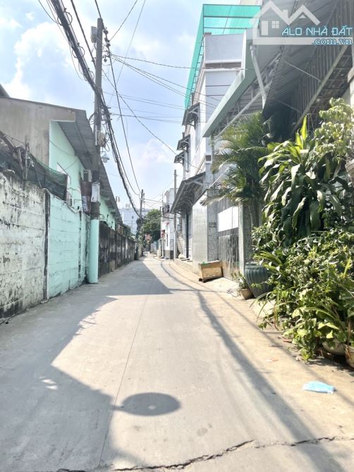 Bán nhà cấp 4 HXH 63m2,Thống Nhất,Gò Vấp,nhỉnh 5 tỷ, SHR