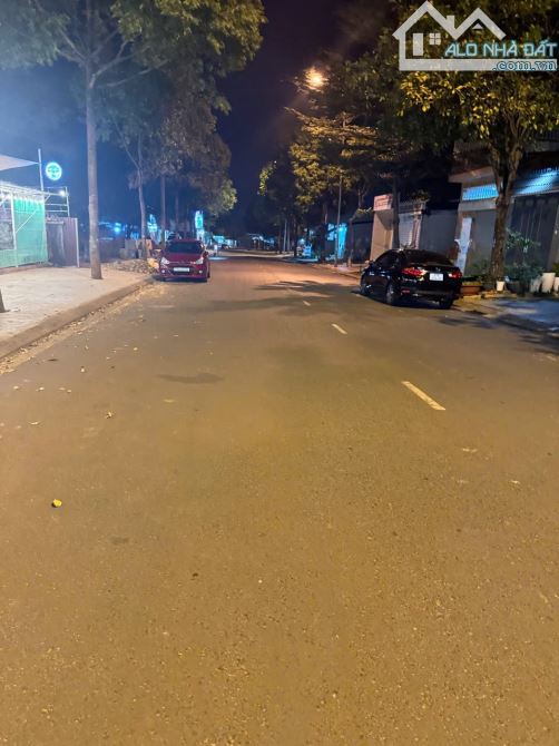BÁN ĐẤT ĐẮC ĐỊA MẶT TIỀN KINH DOANH KHU ĐẤU GIÁ PHAN BỘI CHÂU