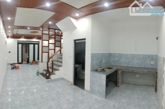 BÁN NHÀ CỰC HIẾM – NGUYỄN HOÀNG, 39m2 NHÀ LÔ GÓC, RẤT GẦN Ô TÔ, chỉ 7.1 tỷ.