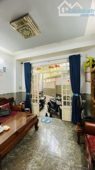 Bán nhà Phan Văn Trị, p12 Bình Thạnh, 3 tầng BTCT 45m2, nở hậu, chỉ 5tỷ15 TL