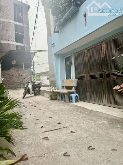 Bán nhà  Quang Trung yên nghĩa hà đông.  Diện tích 32m²,  4 tầng,  giá 5,65 tỷ