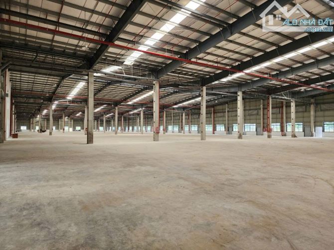 Cho thuê kho Bến Lức, Long An, khuôn viên : 30.000m2, xưởng : 10.000m2